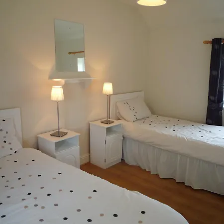 Holiday Homes No 6 * باليكونيلي
